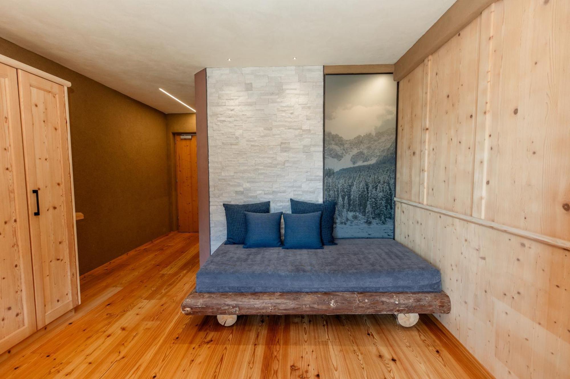 Bike & Ski Hotel Diana Karersee Welschnofen Buitenkant foto