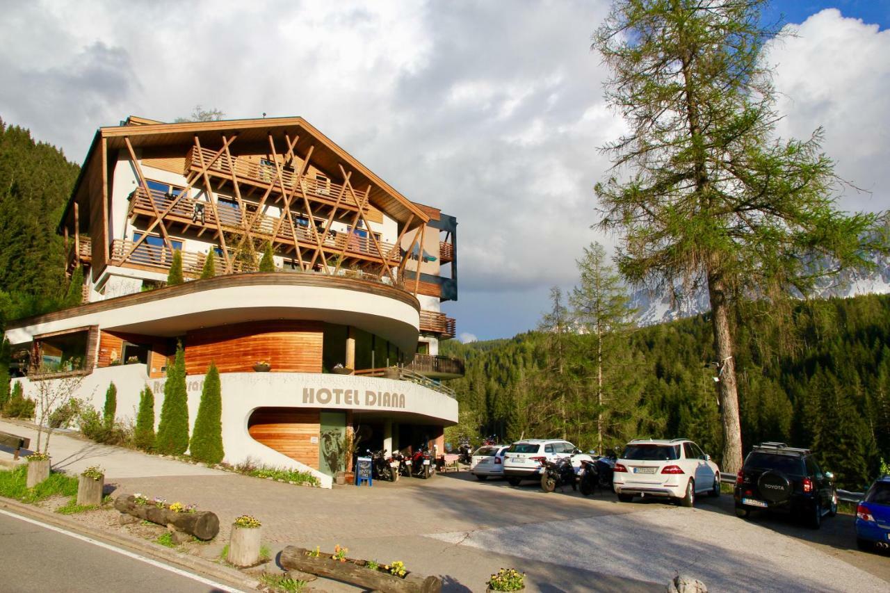 Bike & Ski Hotel Diana Karersee Welschnofen Buitenkant foto