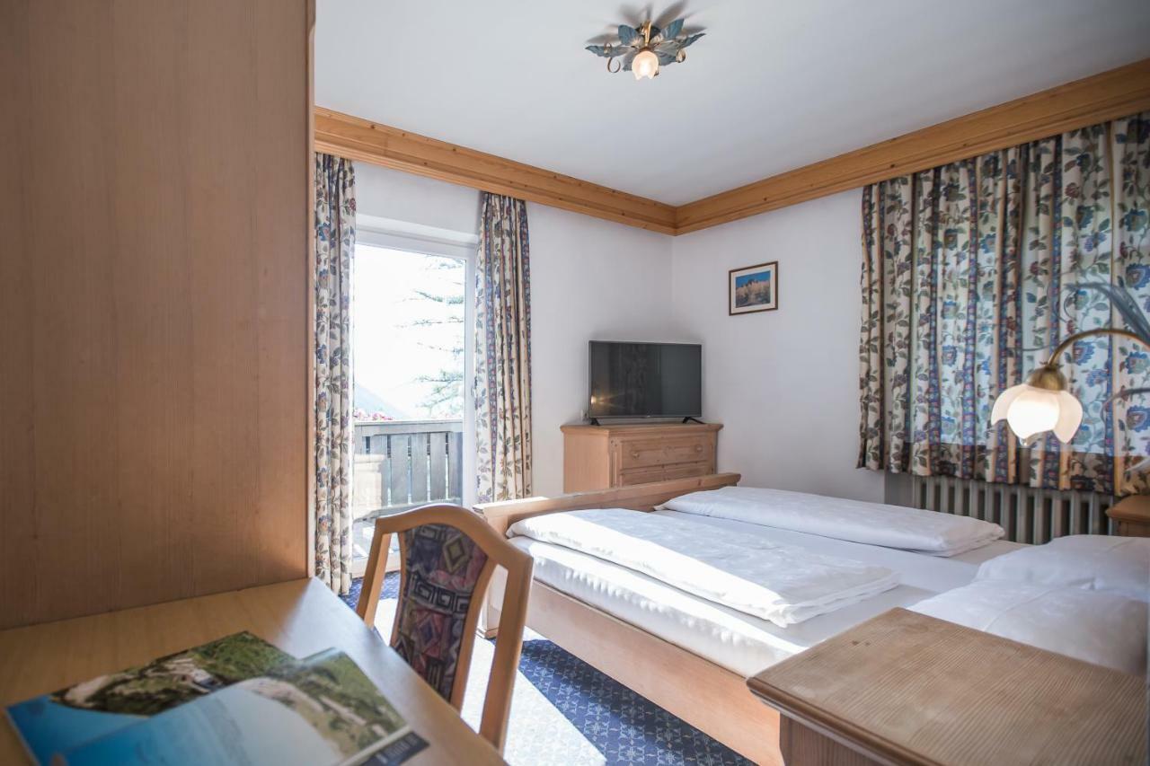 Bike & Ski Hotel Diana Karersee Welschnofen Buitenkant foto